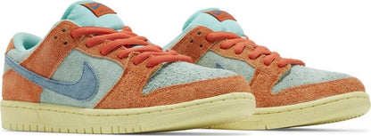 Nike SB Dunk Low Orange Emerald Rise