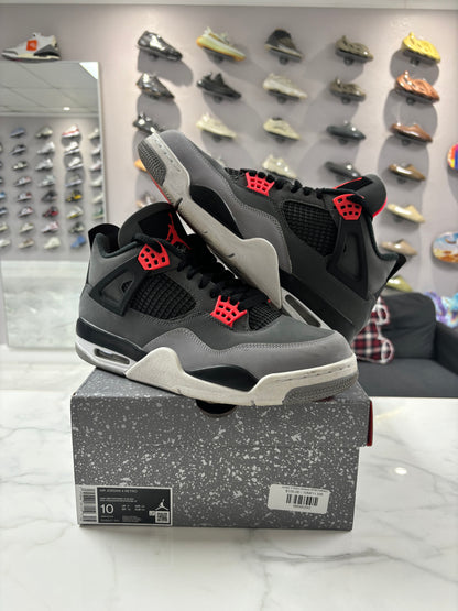 Jordan 4 Retro Infrared (PREOWNED)