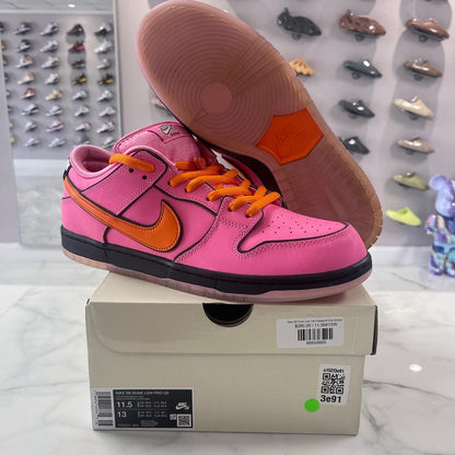 Nike SB Dunk Low The Powerpuff Girls Blossom (PREOWNED)