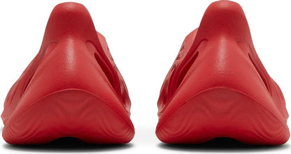 Yeezy Foam RNNR Vermillion