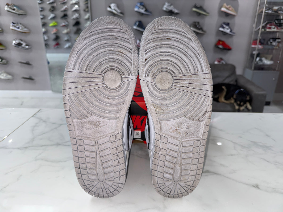 Jordan 1 Retro High OG Bleached Coral