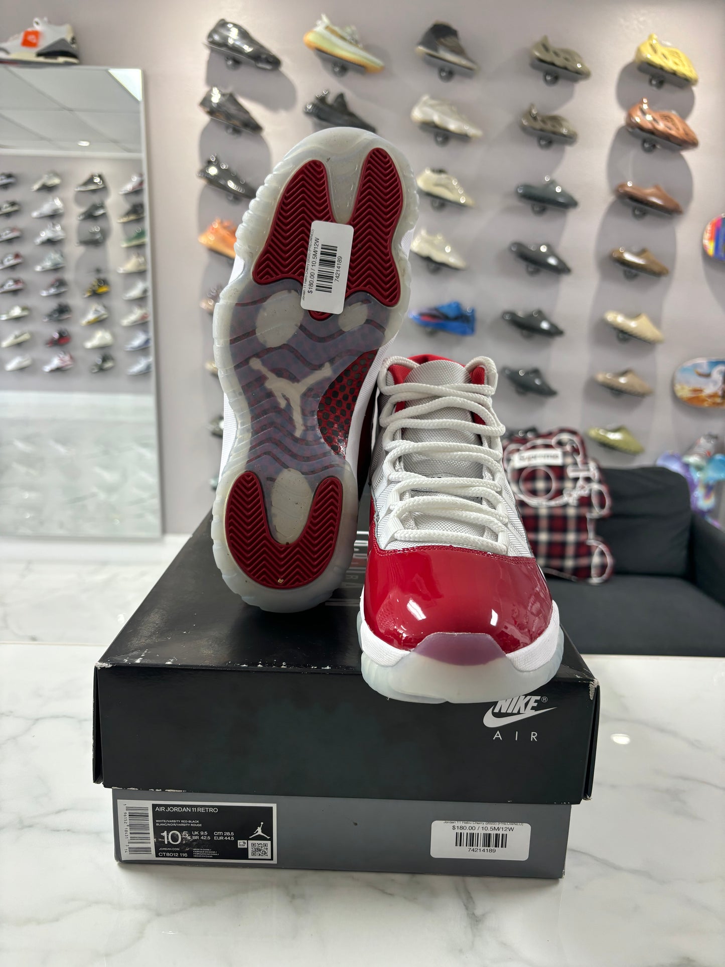 Jordan 11 Retro Cherry (2022) (PREOWNED)