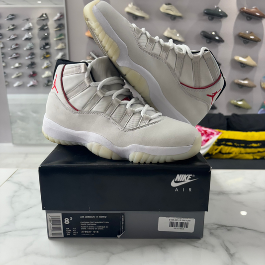 Jordan 11 Retro Platinum Tint (PREOWNED)