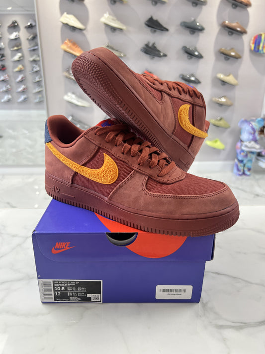 Nike Air Force 1 Low La Familia (PREOWNED)