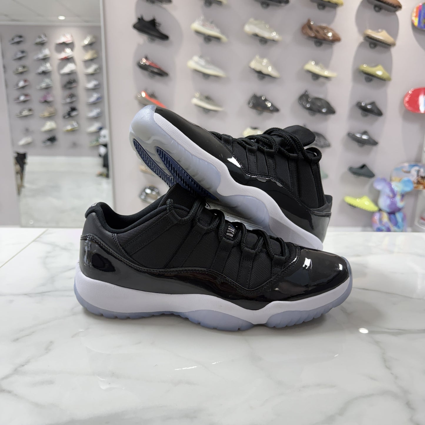 Jordan 11 Retro Low Space Jam (PREOWNED)