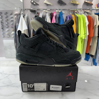 Jordan 4 Retro Kaws Black (PREOWNED)