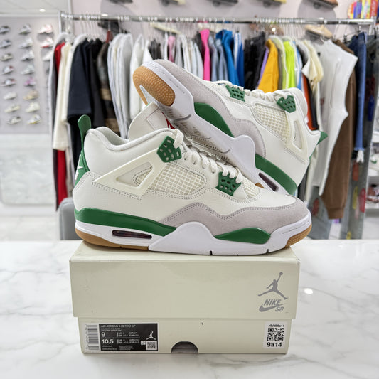 Jordan 4 Retro SB Pine Green (PREOWNED)