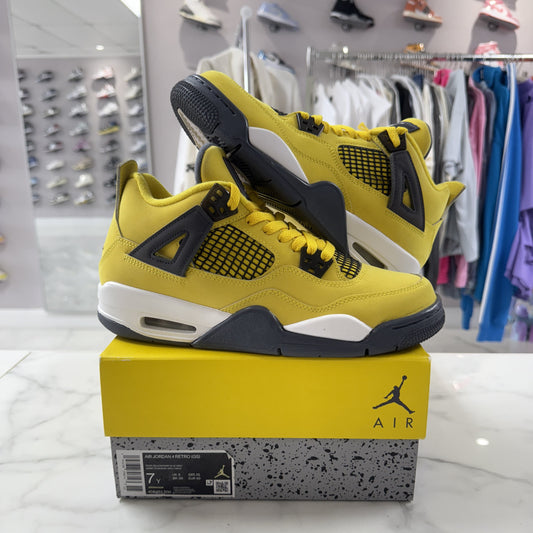 Jordan 4 Retro Lightning (2021) (GS) (PREOWNED)