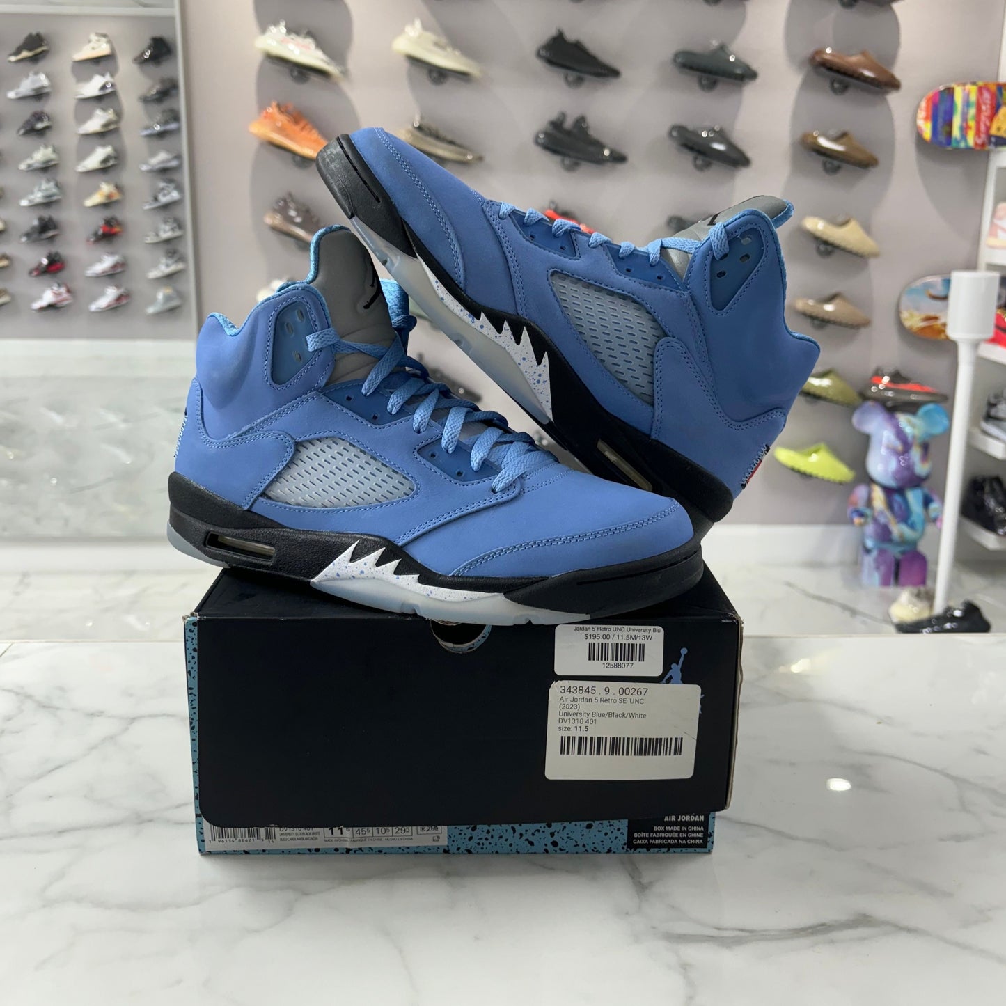 Jordan 5 Retro UNC University Blue (PREOWNED)