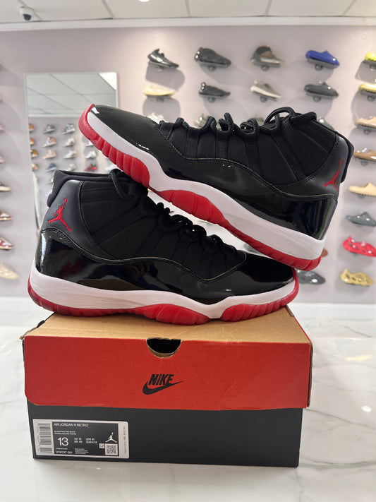 Jordan 11 Retro Playoffs Bred (2019) (PREOWNED)