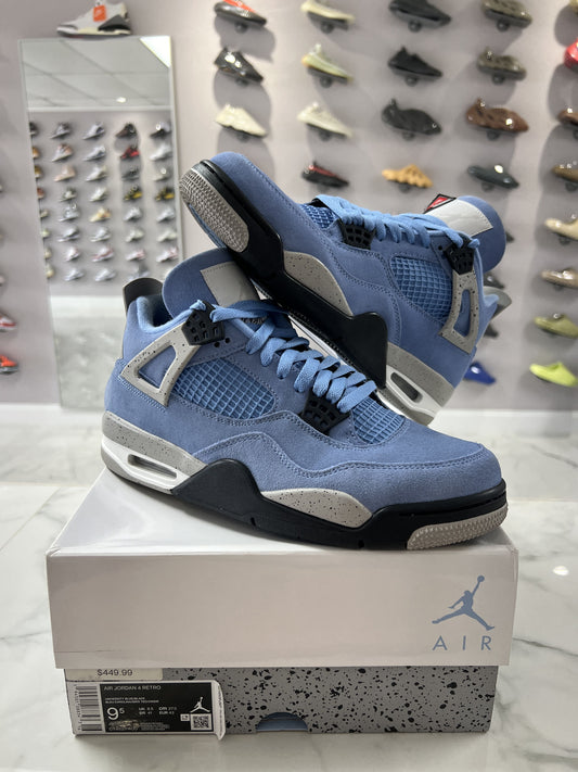 Jordan 4 Retro University Blue (PREOWNED)