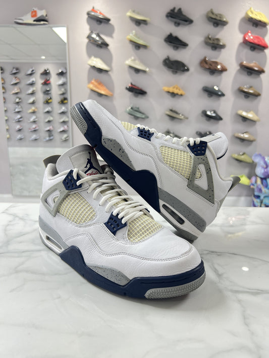 Jordan 4 Retro Midnight Navy (PREOWNED)