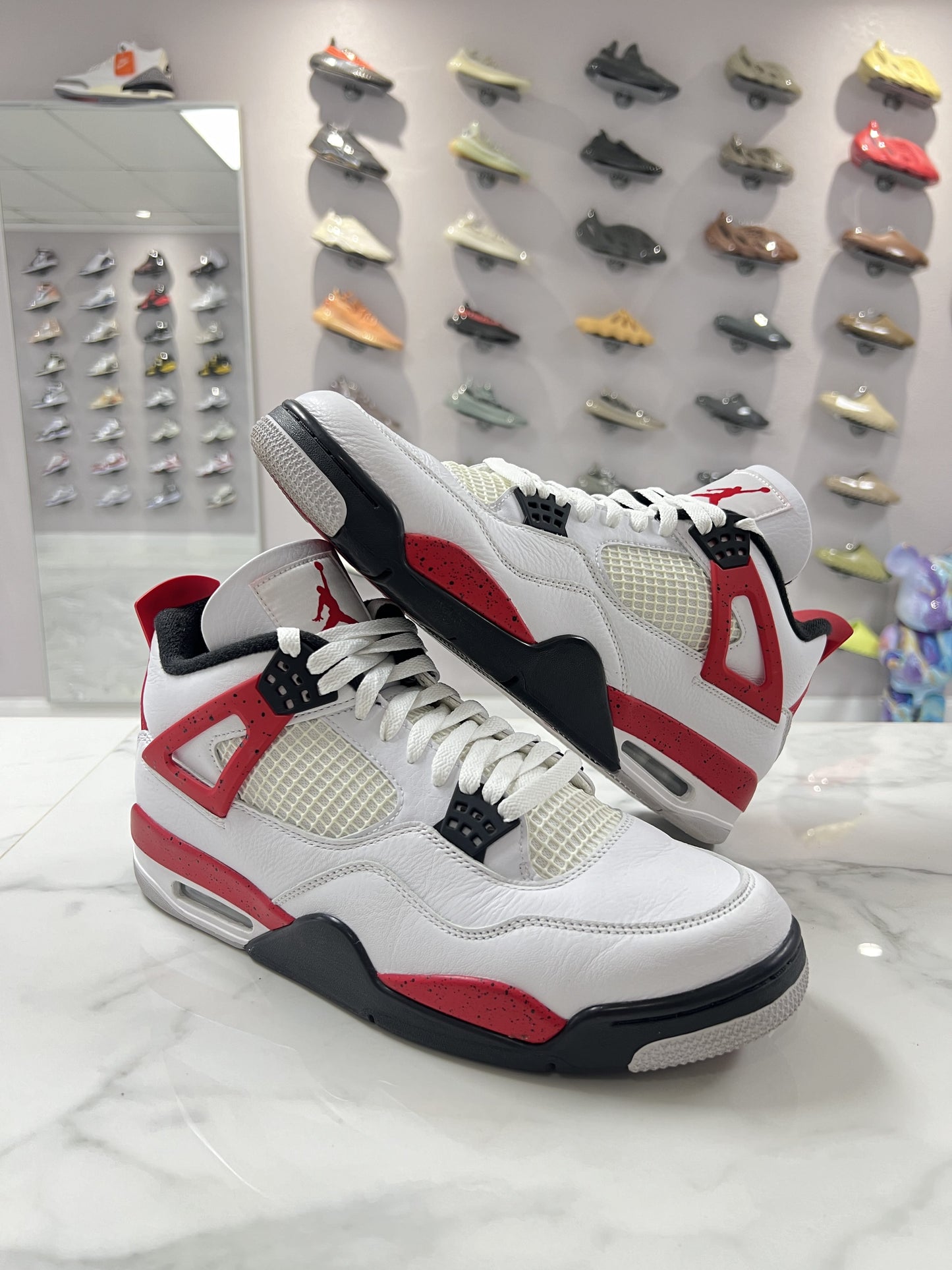 Jordan 4 Retro Red Cement (PREOWNED)