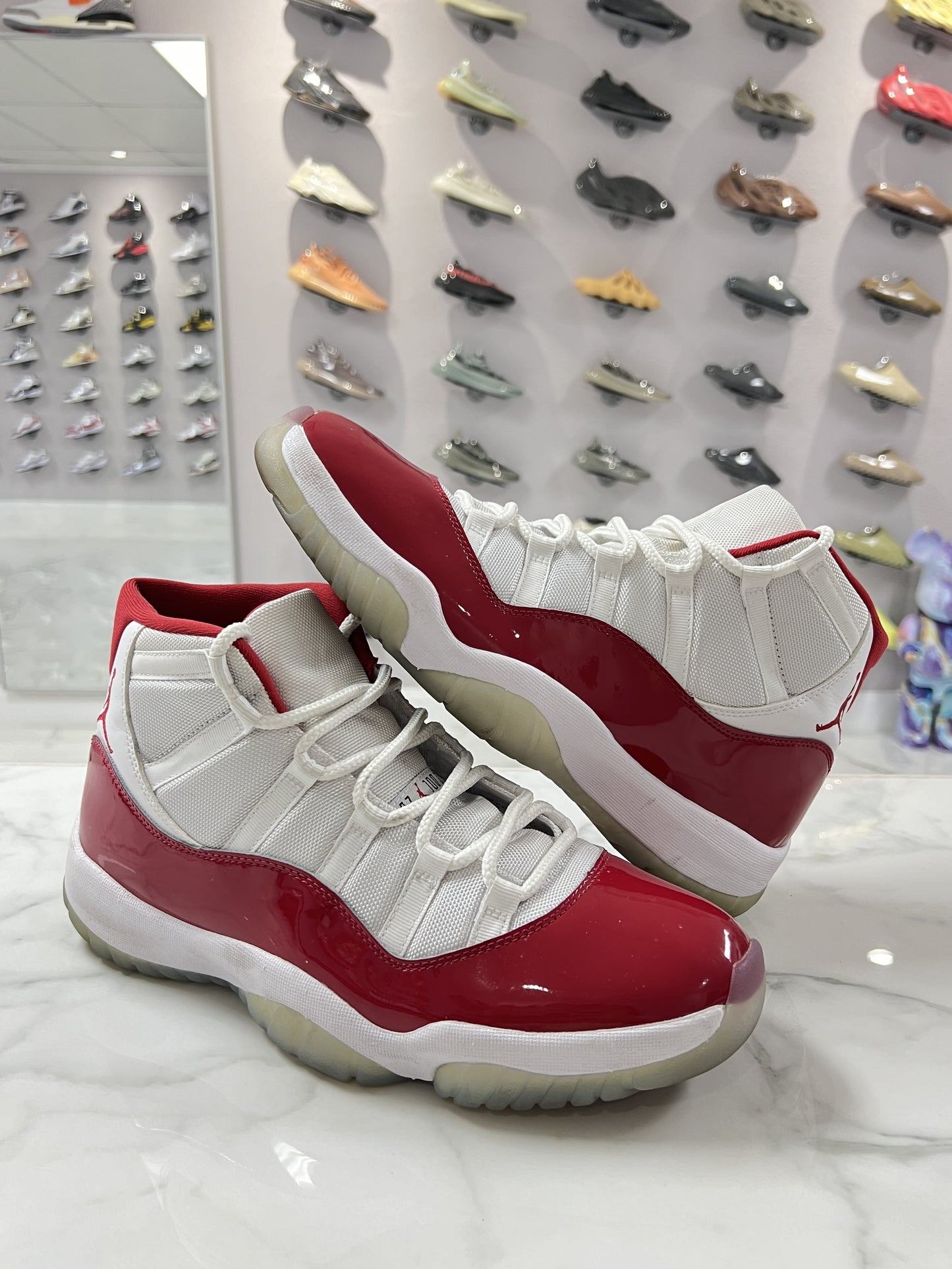 Jordan 11 Retro Cherry (PREOWNED)