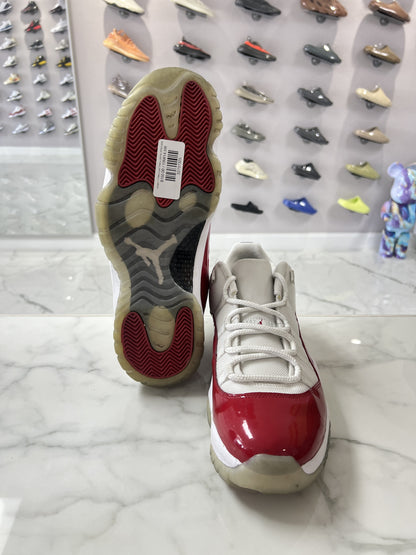 Jordan 11 Retro Low Cherry (2016) (PREOWNED)