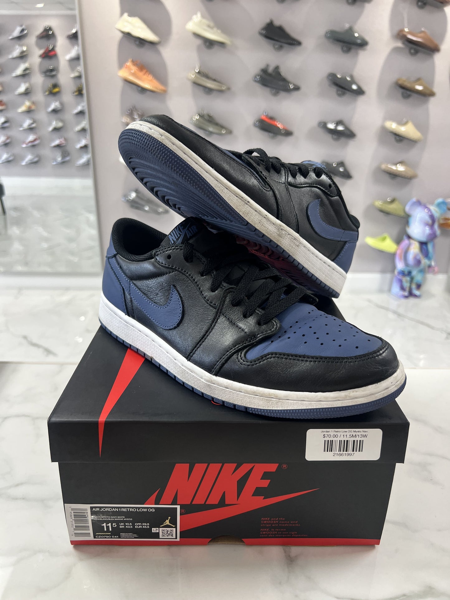 Jordan 1 Retro Low OG Mystic Navy (PREOWNED)