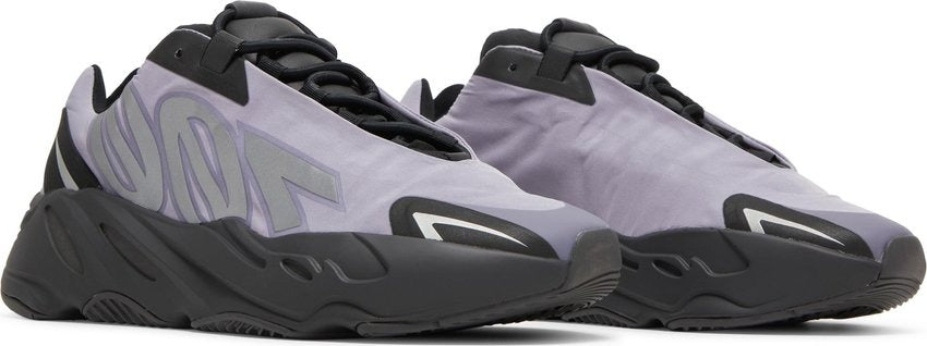 Yeezy Boost 700 MNVN Geode