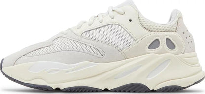 Yeezy Boost 700 Analog